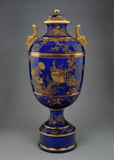 Covered Vase on Plinth