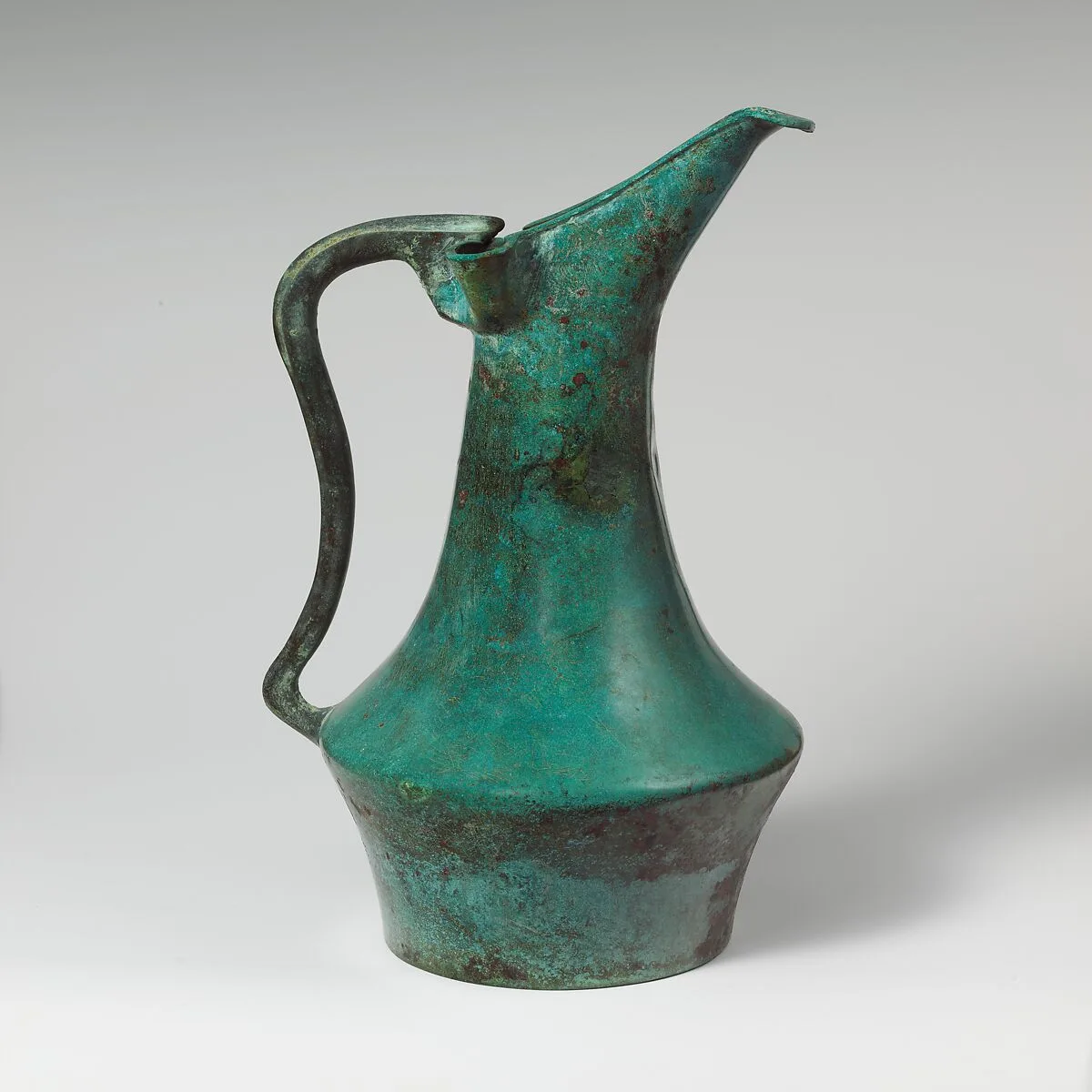 Bronze bowl and oinochoe (jug) — Unknown